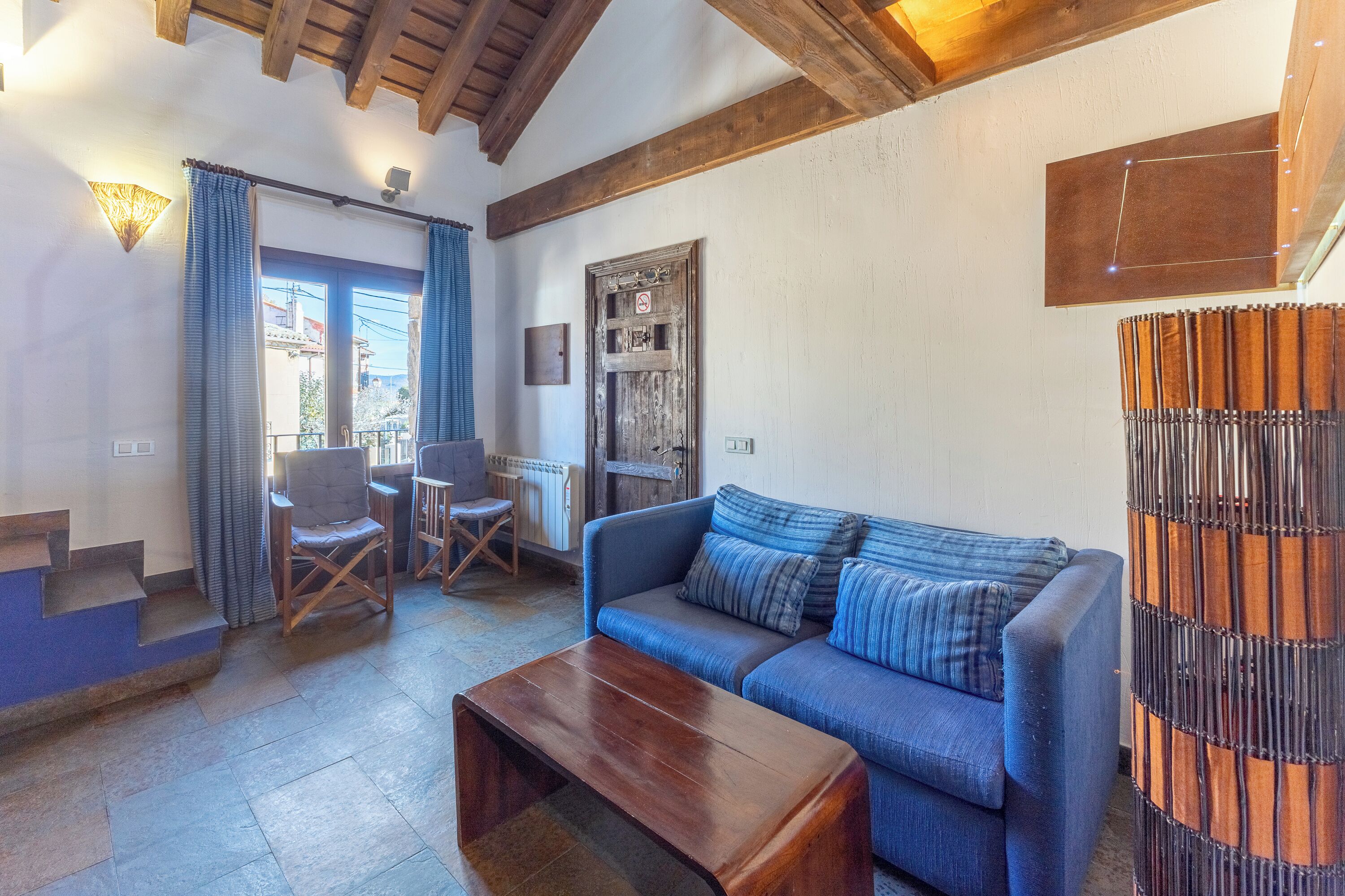 TV, fireplace, DVD player, stereo