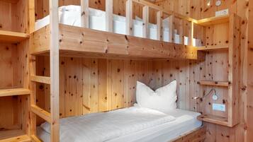 2 quartos, Wi-Fi de cortesia, roupa de cama