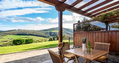 Apartment 'L De Alborada Del Eo' with Mountain View, Private Terrace and Wi-Fi