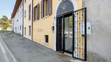 Dettaglio esterni