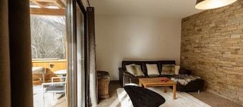 Apartment 'Chalet Lova' with Mountain View, Private Terrace and Wi-Fi