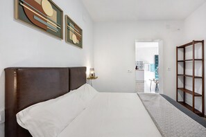 1 bedroom, free WiFi, bed sheets