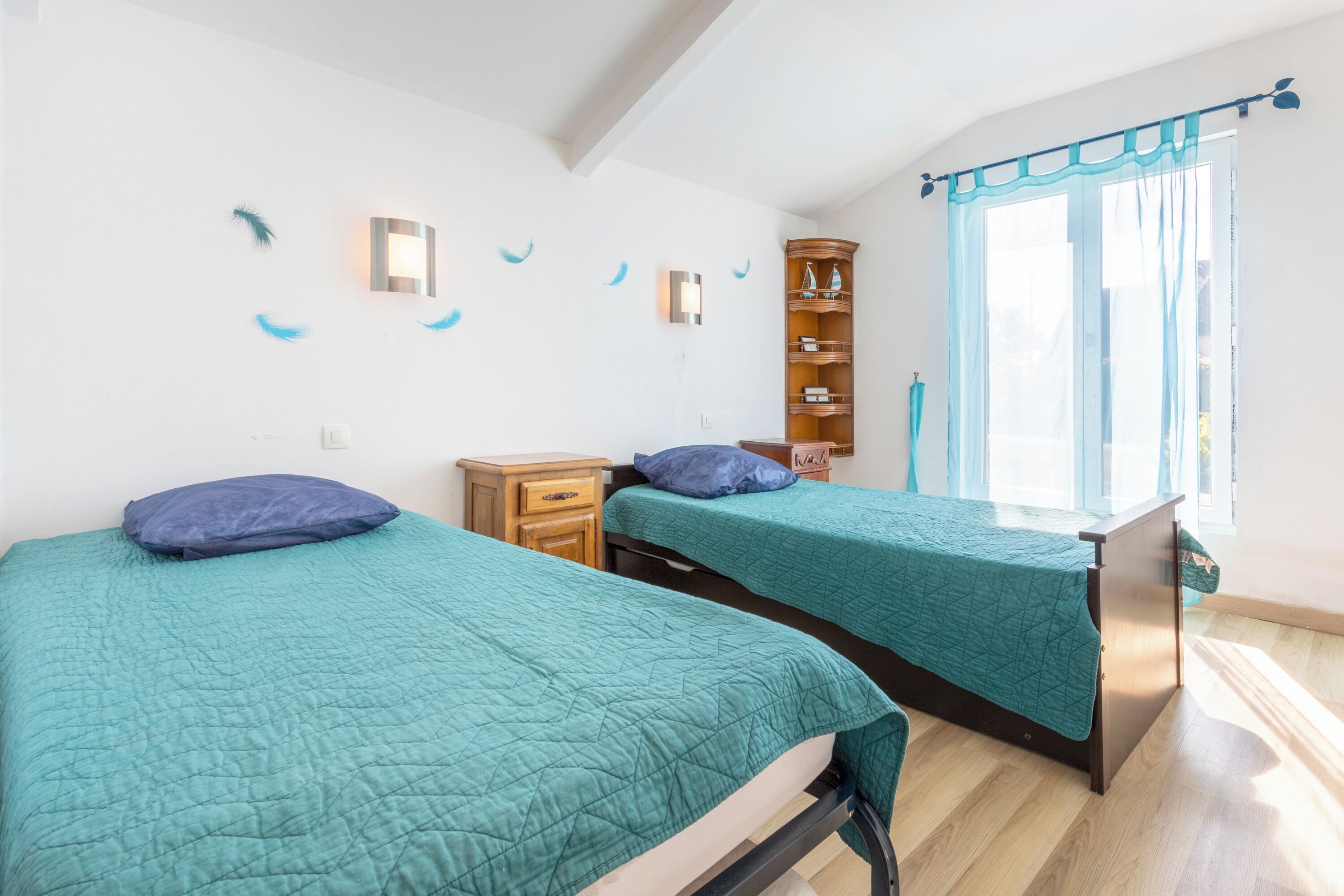 5 chambres, fer et planche à repasser, Wi-Fi gratuit, draps fournis