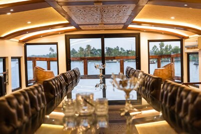Northstar 3 Bedroom A/c Private Houseboat With All Meals +91 8281314040