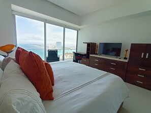 1 quarto, ferros/tábuas de passar roupa, Wi-Fi, roupa de cama