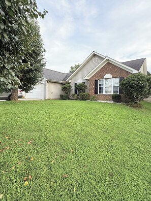 Exterior - Modern 3 BR 2 BA Home with Backyard – 8mi Downtown  (Charlotte)