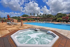 Piscine extérieure