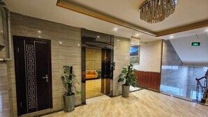 Unclassified image, 3 of 44, button - Ximucuo Hotel (Jigzhi)