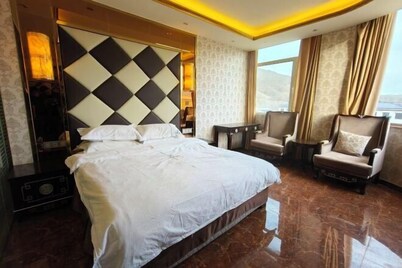 Ximucuo Hotel