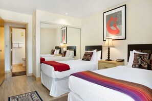 2 عدّة غرف نوم ومكواة/لوح كي وواي فاي مجانًا وملاءات أسرّة