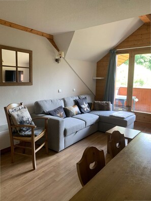 TV - Appartement 3 Pieces Duplex 6 Personnes (VALLOIRE)