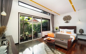 Suite with Bathtub and Terrace | 客房設施服務
