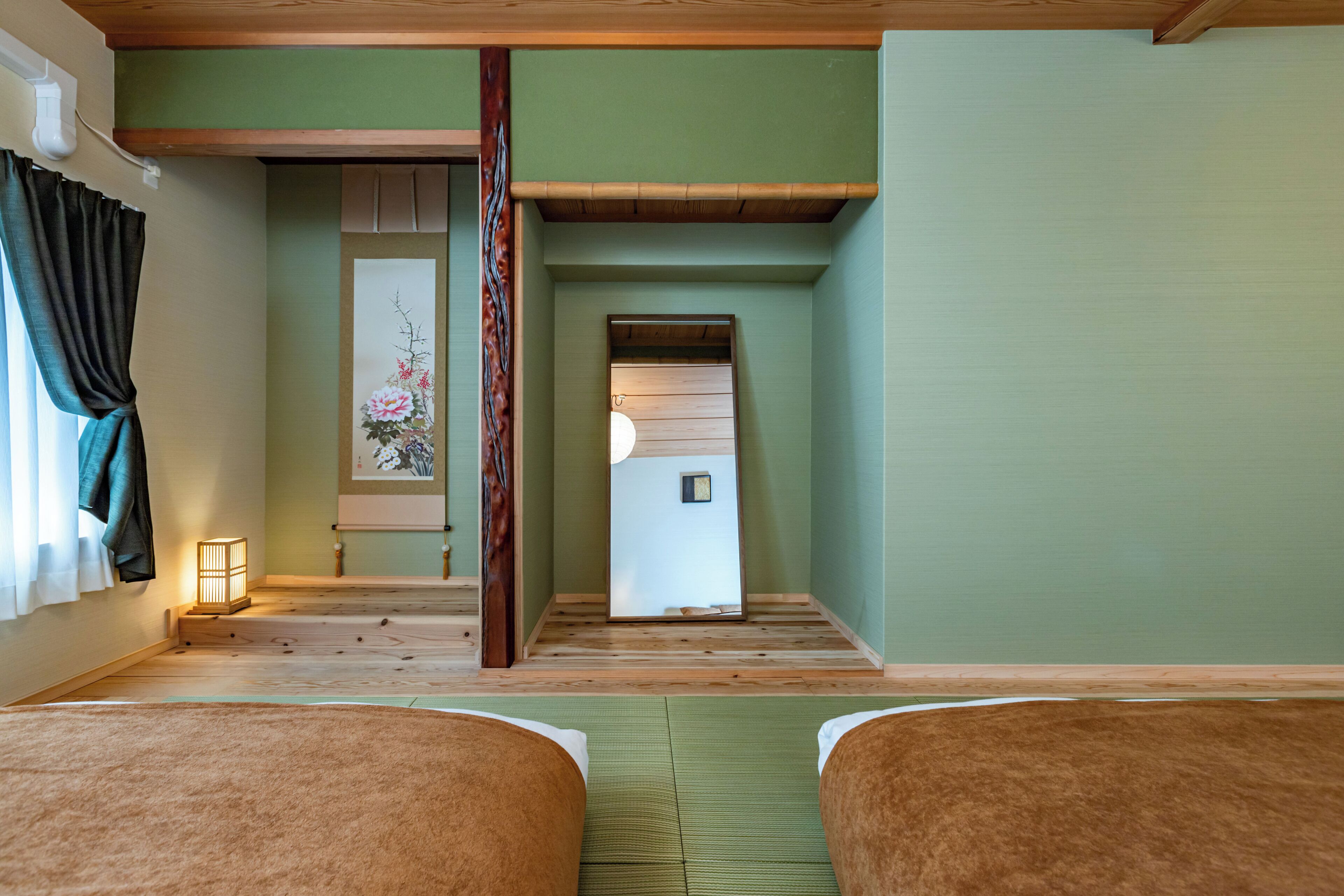 Lyxhus - balkong | 3 sovrum, mörkläggningsgardiner, strykjärn/strykbräda och gratis wi-fi