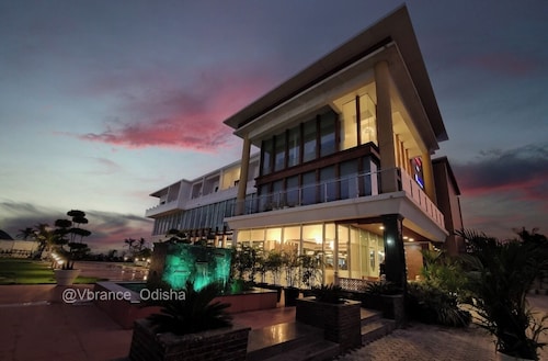 Vbrance - Luxury Boutique Hotel