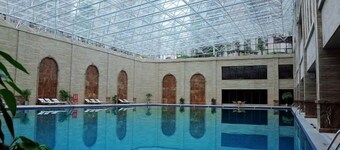 Hengrong Holiday Hotel