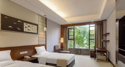 Hengrong Holiday Hotel