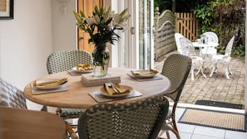 House | Dining room
