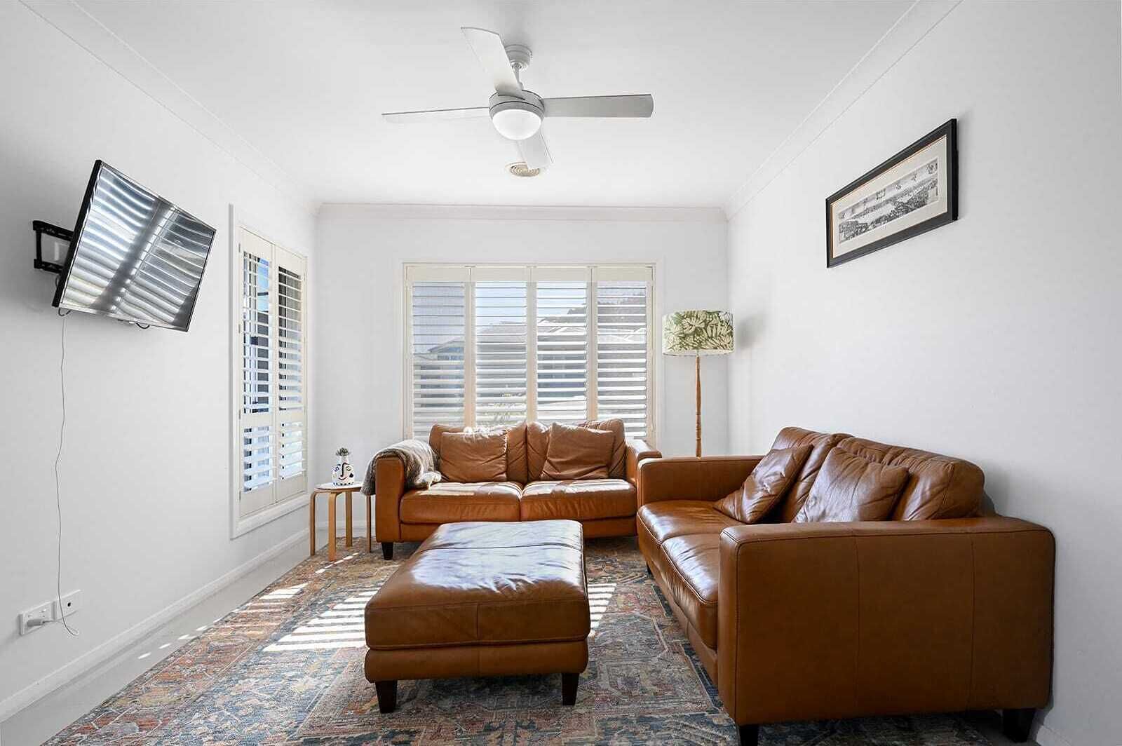 テレビ、書斎 / ワークスペース