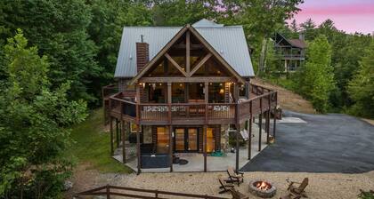 Mountain Views~ Hot Tub&Pool Table~ FirePit~ Games