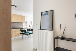 Interior - Tranquil 2BR Apartment with Acropolis view (Athina)