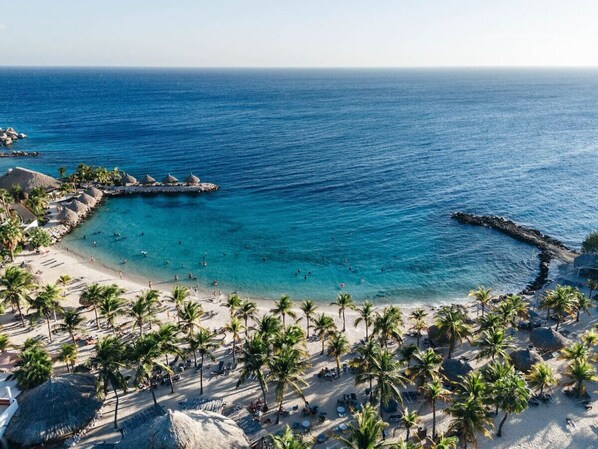 Ubicación cercana a la playa