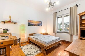 1 bedroom, free WiFi, bed sheets - Apartment 'Zur Alten Post' with Shared Garden and Wi-Fi (Ulrichstein)
