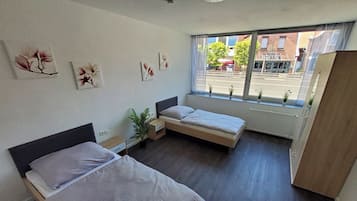 1 bedroom, free WiFi, bed sheets