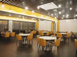 Free daily buffet breakfast  - dezhouhuayuanjiudian (Jieyang)