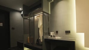 Luxury Double Room, City View