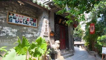 Ngoại thất