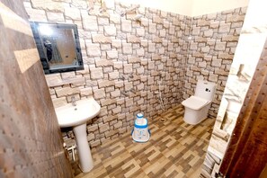 Dép đi trong nhà 