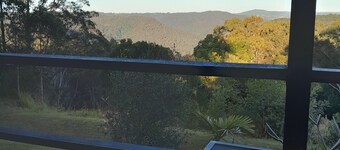 Mapleton Peaceful Provence BnB