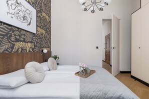 Apartment, 1 Bedroom, Balcony | 1 bedroom, bed sheets - Soho Residence by Renters Prestige (Kraków)