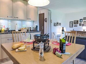 Dining - Chalet Mettli by Interhome (Grindelwald)