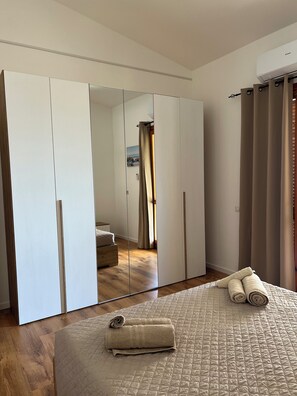 1 soverom, strykejern/-brett, wi-fi (inkludert) og sengetøy