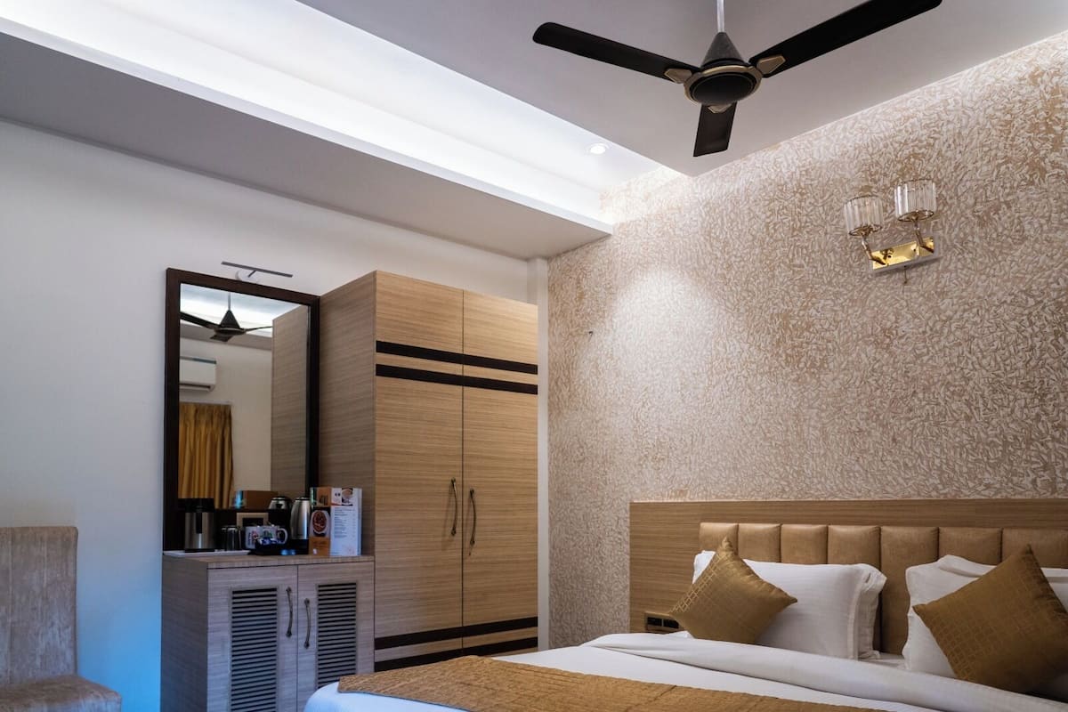 Deluxe Room, City View | Free WiFi