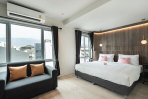 Room - Nimano Suites (Chiang Mai)