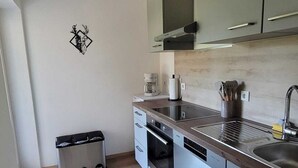 Uklassifisert bilde, 4 av 18, knapp