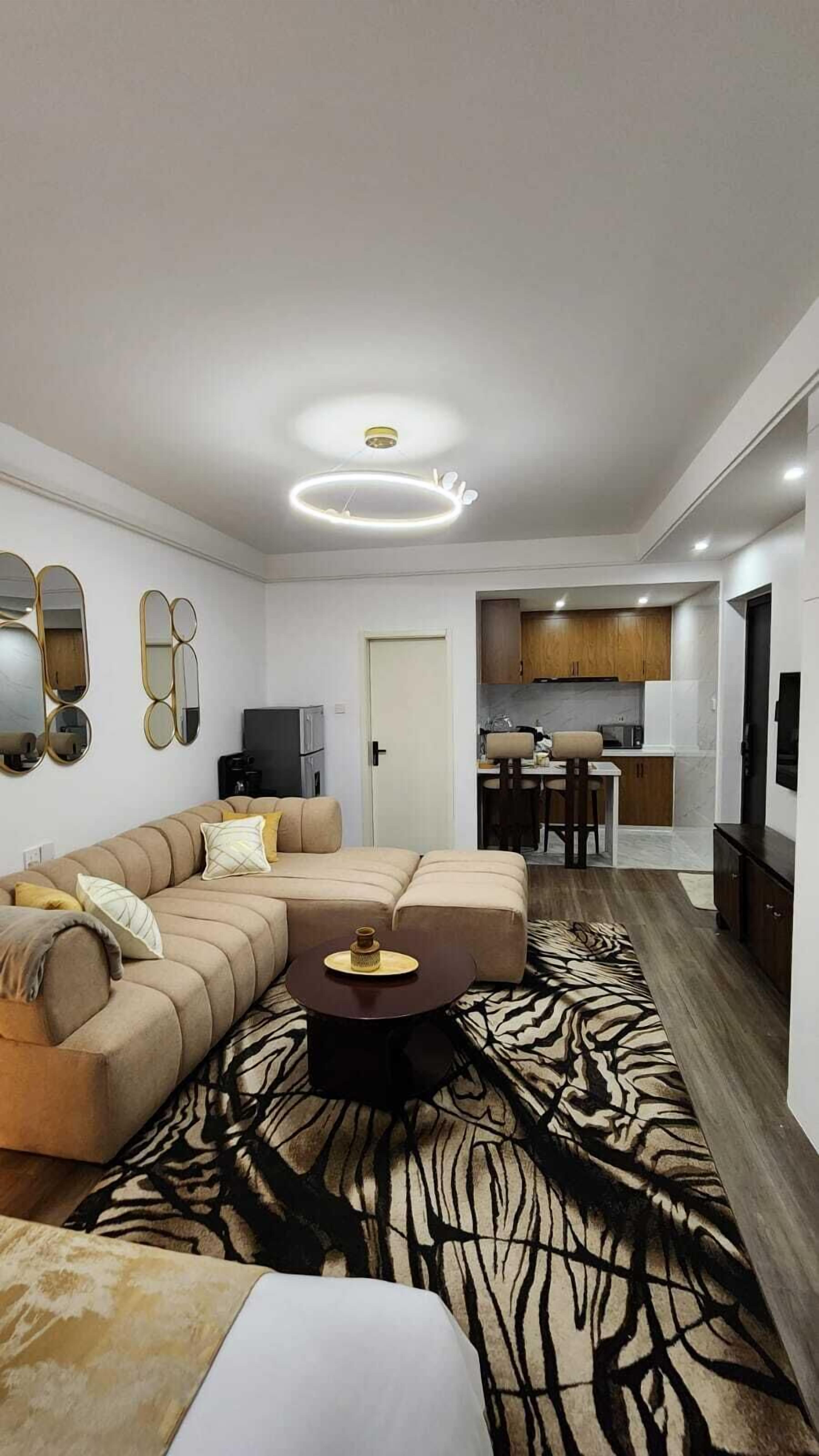 Comfort Room, City View | Living area | 55-inch LCD TV with digital channels, Netflix, streaming services