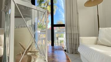 3 chambres, fer et planche Ă repasser, Wi-Fi, draps fournis