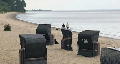 Neu! Traumhaftes Ferienhaus mit gehobener Ausstattung wartet auf Sie!
