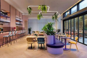 Restaurant - The Rebyl, Nijmegen, a Tribute Portfolio Hotel (Nijmegen)