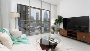 Deluxe Apartment, Balcony, Marina View | Living area - Nasma Holiday Homes - No. 9 (Dubai)