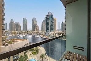 Appartement Deluxe, balcon, vue marina | Balcon
