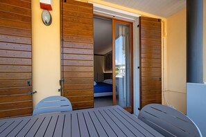 Outdoor dining - ApartmentsGarda - Lago D'Oro (Bardolino)