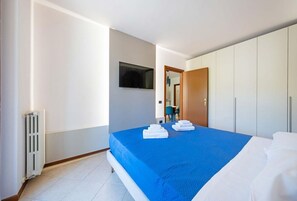 1 chambre, fer et planche Ă repasser, Wi-Fi, draps fournis