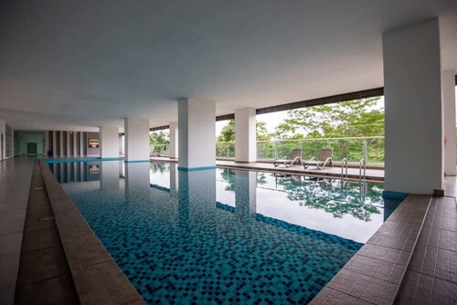 Bright & Modern 3BR Suite, FREE Parking