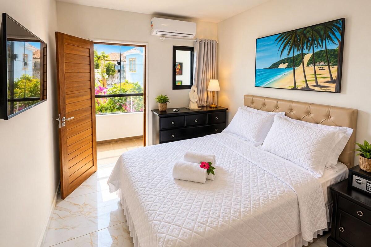Comfort Double Room, Courtyard View | Premium bedding, minibar, in-room safe, free WiFi