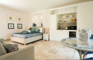 Apartment | 6 bedrooms - Marina Homes in Syracuse (Syracuse)