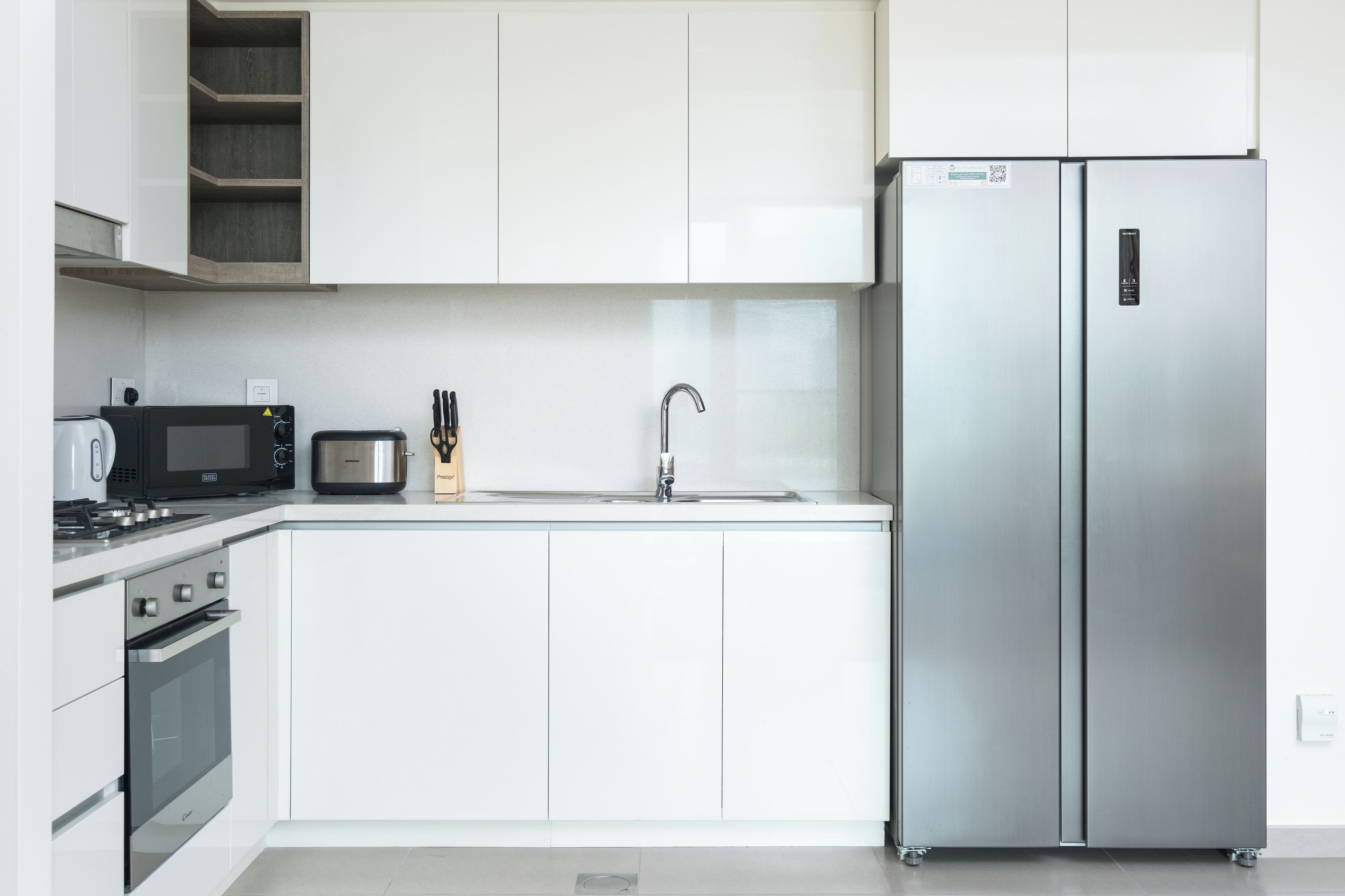 Electric kettle, toaster